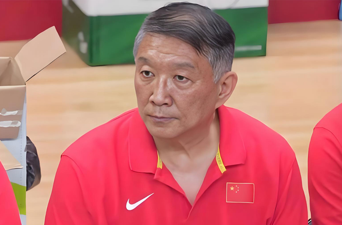 中国女篮末节关键先生王思雨独得9分助球队提前