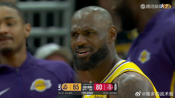 湖人第三节关键失误致火箭逆转 阿门-汤普森突破