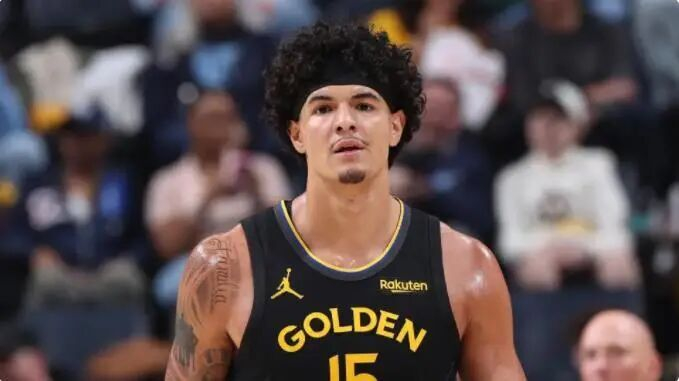 桑托斯励志崛起：努力赢得教练信任，库明加老