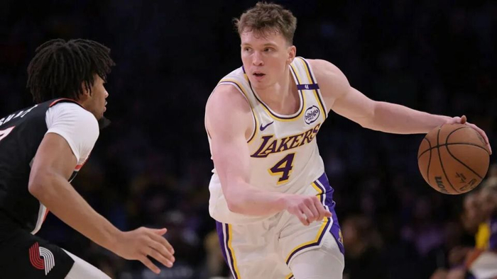 湖人海斯爆发引续约难题：幸福与烦恼并存